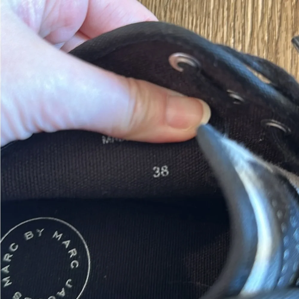 Marc Jacobs Black and White High-Top Sneakers - Picture 6 of 6
